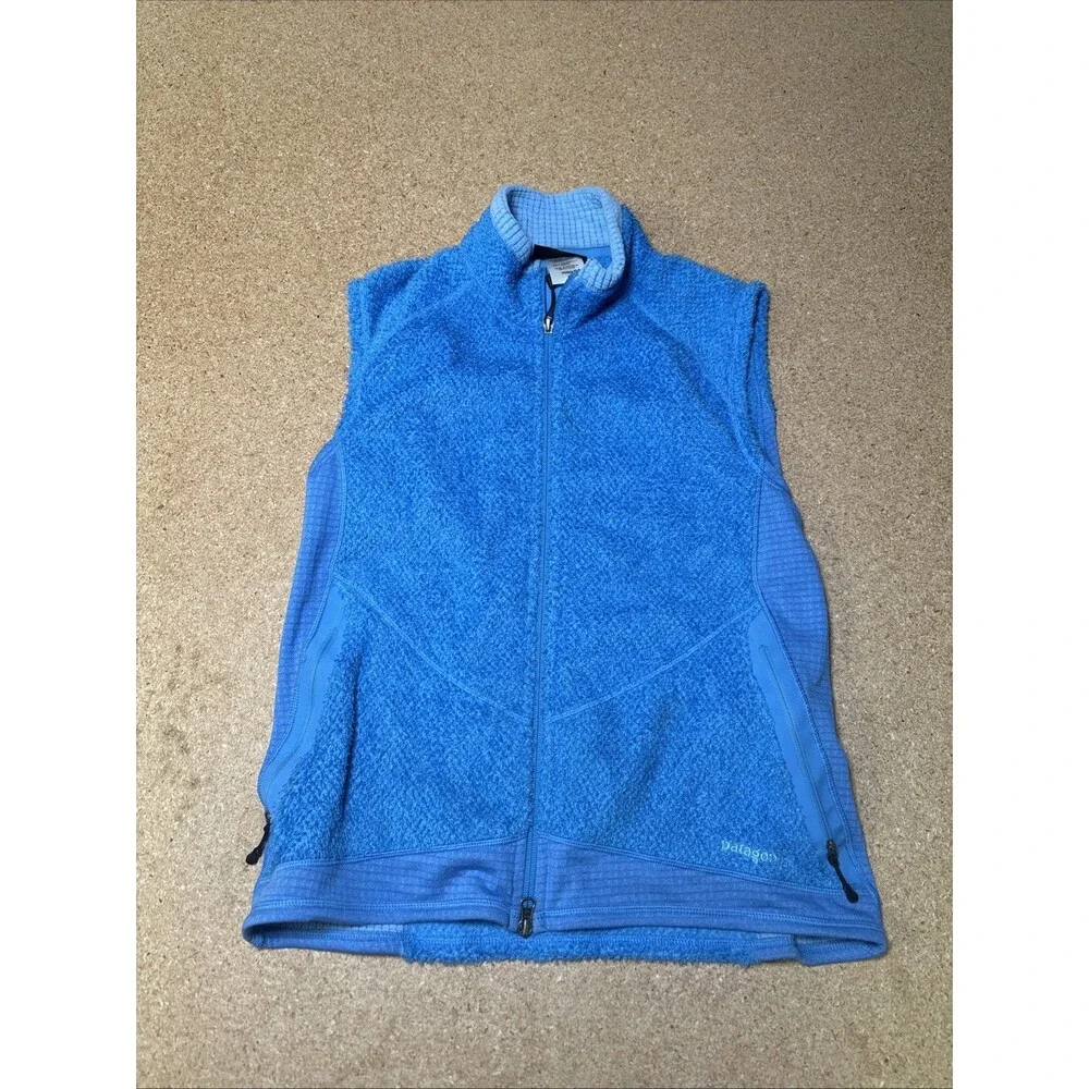 Patagonia Women's R2® Vest Blue  Size Large D1